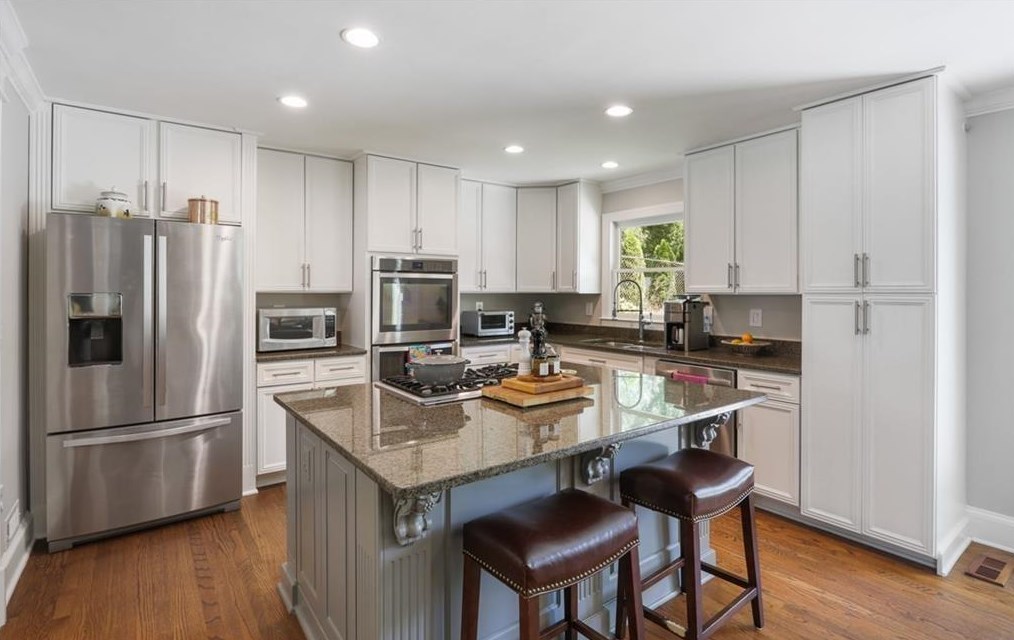 2517 Sharondale Dr, Atlanta GA  30305-3809 exterior