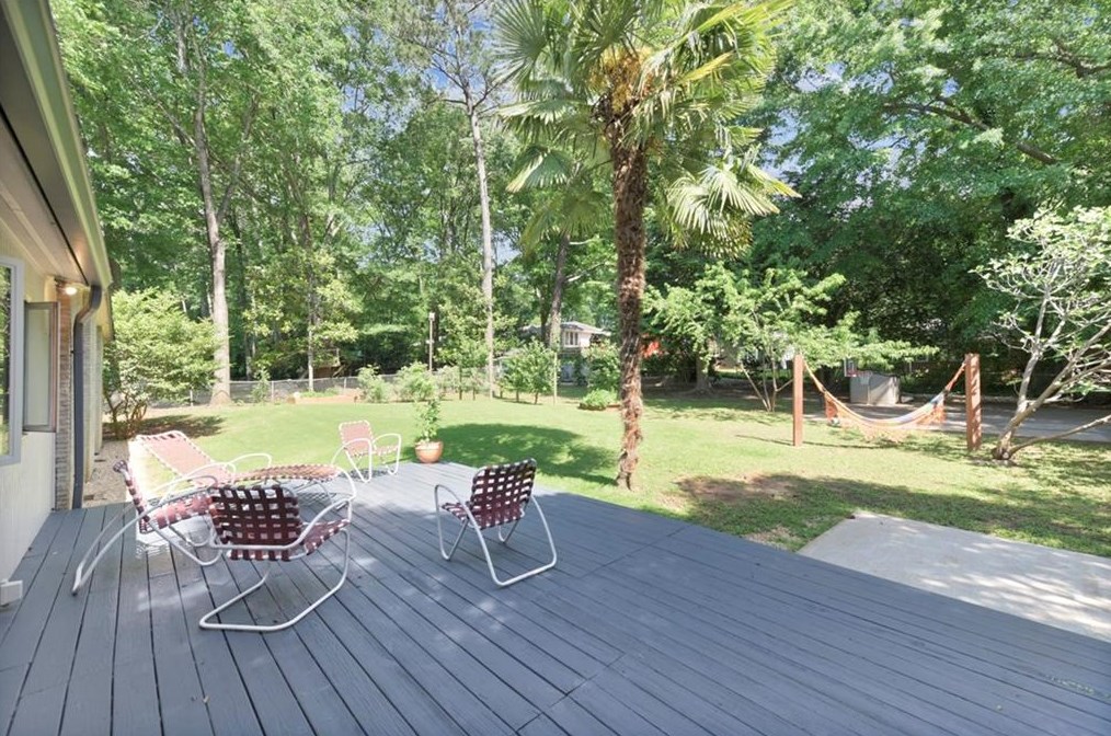 2174 Spring Creek Rd, Decatur GA  30033-2608 exterior