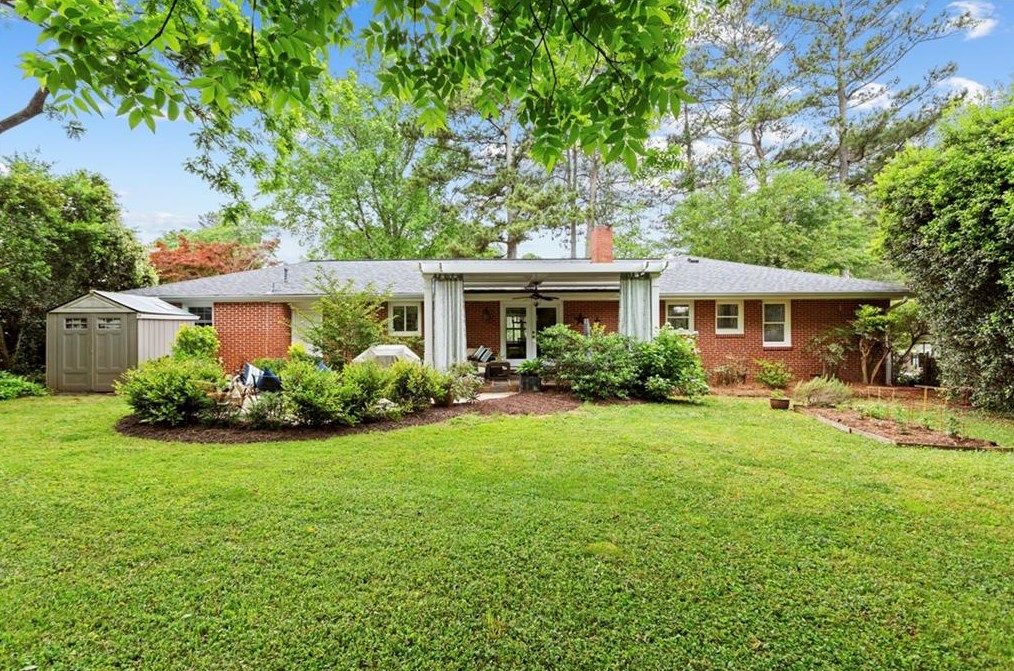 3085 Octavia Pl, Atlanta GA  30340-4620 exterior
