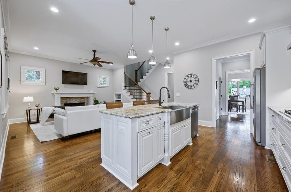 125 Mcclean St, Decatur GA  30030-4425 exterior