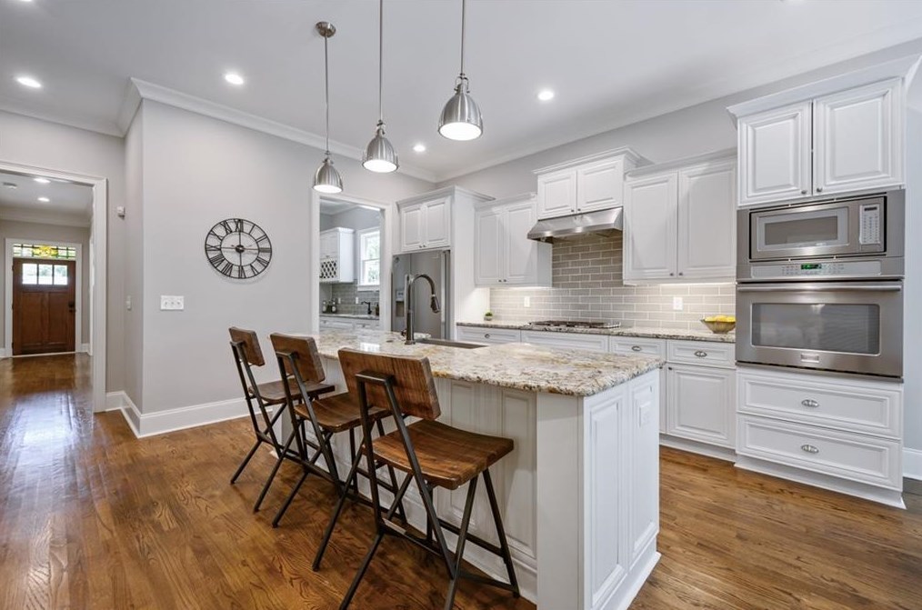 125 Mcclean St, Decatur GA  30030-4425 exterior