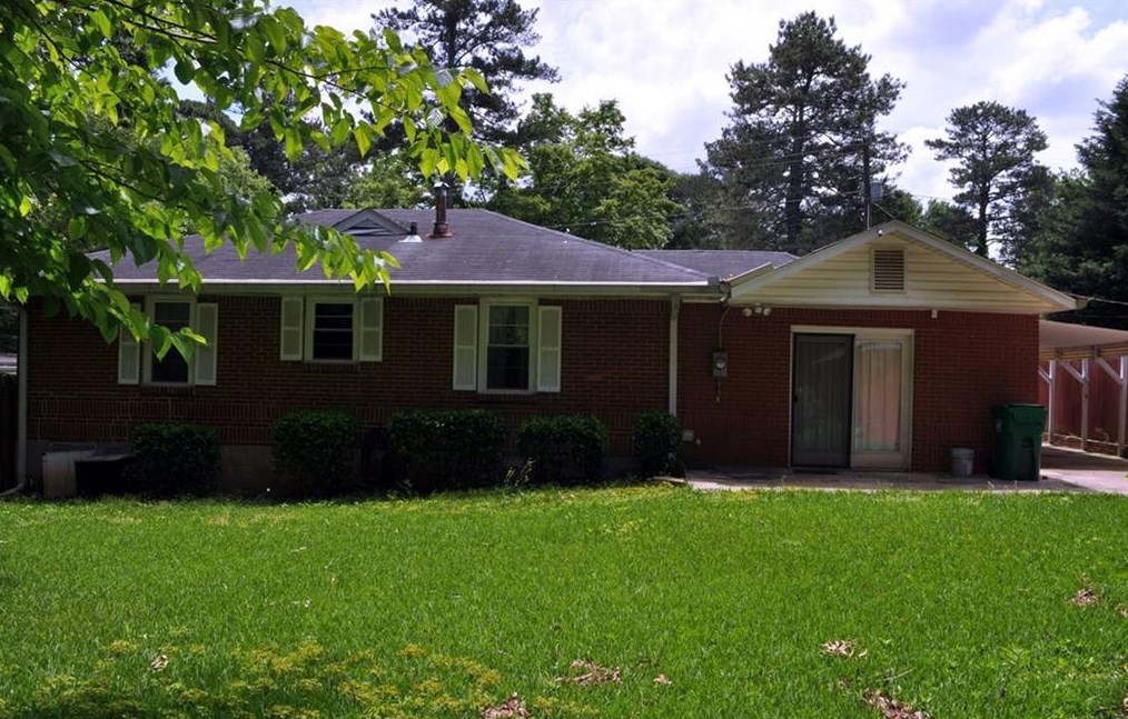 3394 Lark Ln, Decatur GA  30032-2562 exterior