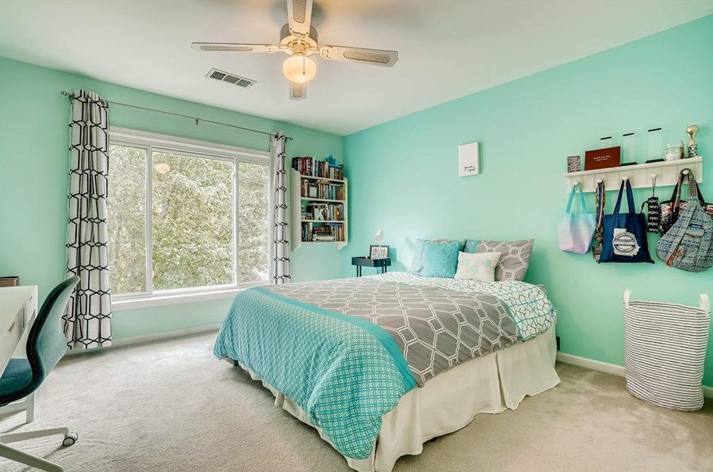 5347 Oxford Chase Way, Atlanta GA 30338-3053 exterior