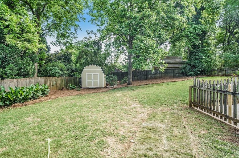 132 Benson St, Decatur GA  30030-4306 exterior