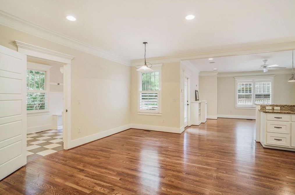 132 Benson St, Decatur GA  30030-4306 exterior