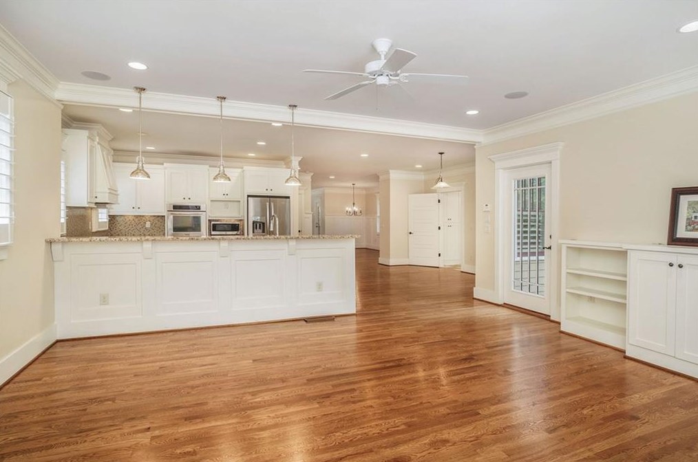 132 Benson St, Decatur GA  30030-4306 exterior