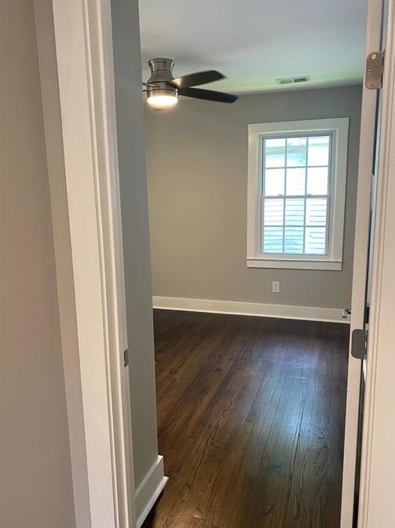 569 Woods Dr, Atlanta GA  30318-6105 exterior