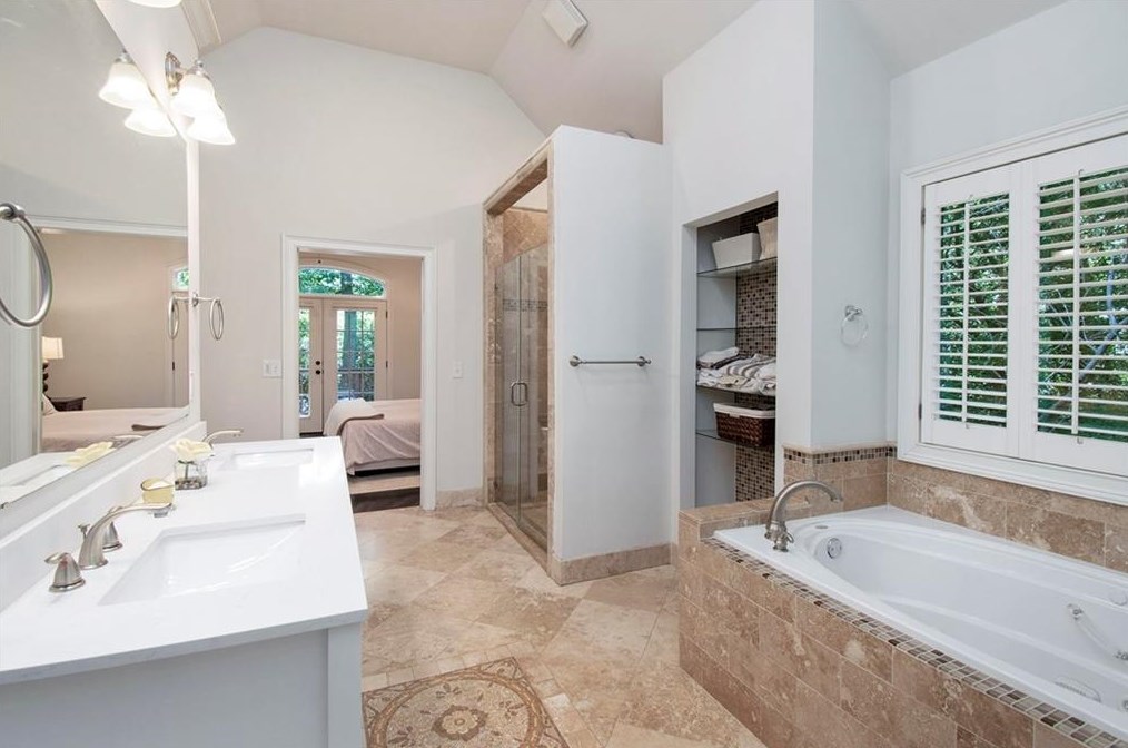 431 Melrose Ave, Decatur GA  30030-2855 exterior