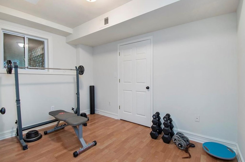 431 Melrose Ave, Decatur GA  30030-2855 exterior