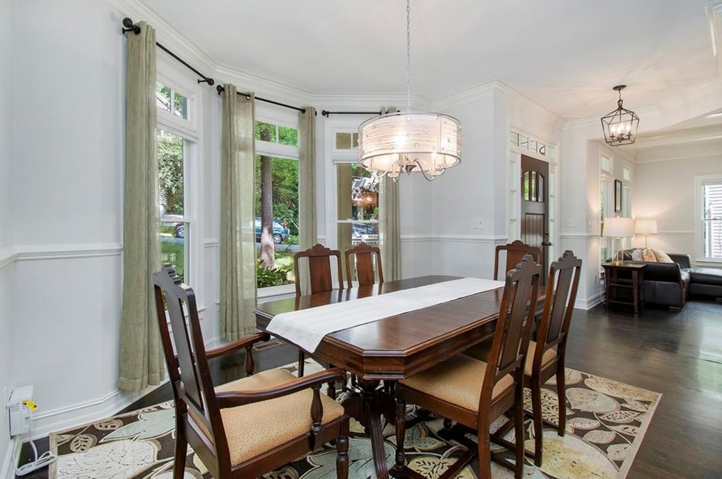 431 Melrose Ave, Decatur GA  30030-2855 exterior