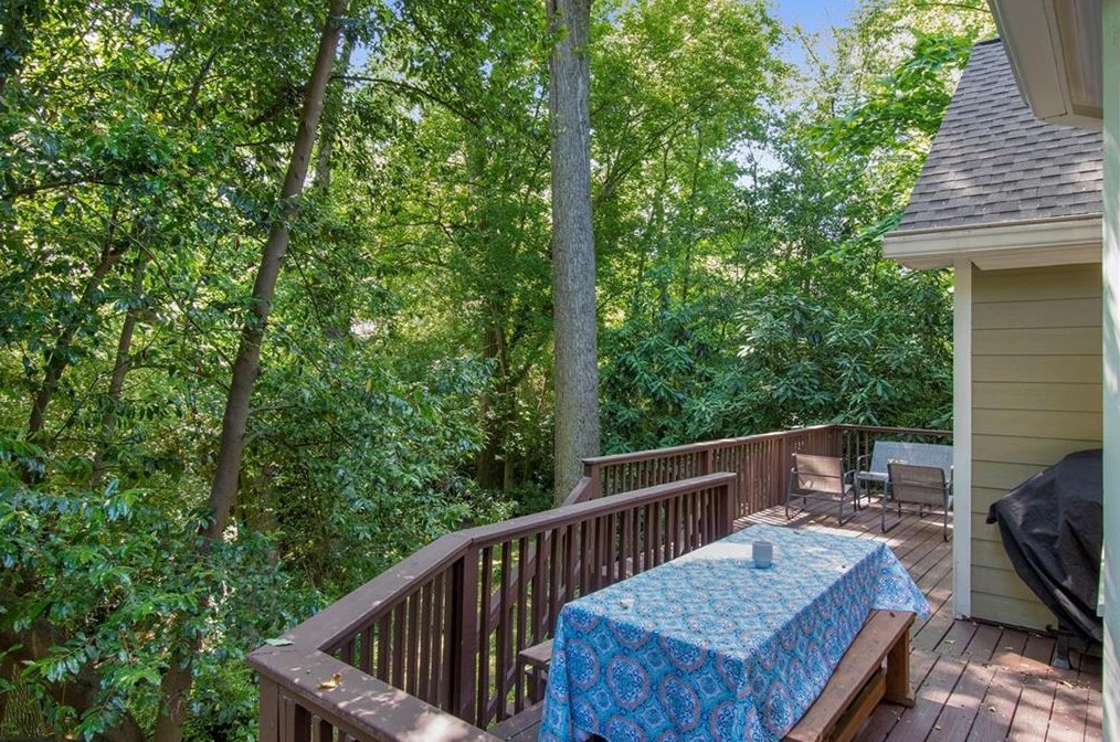 431 Melrose Ave, Decatur GA  30030-2855 exterior