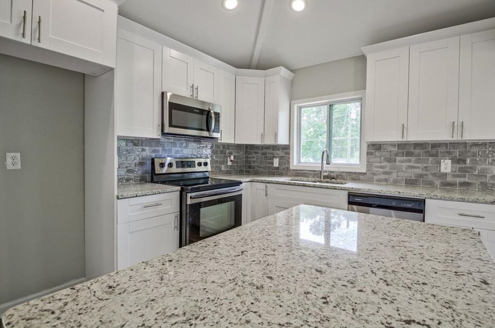 3710 Del Rio Ter, Decatur GA  30032-3114 exterior