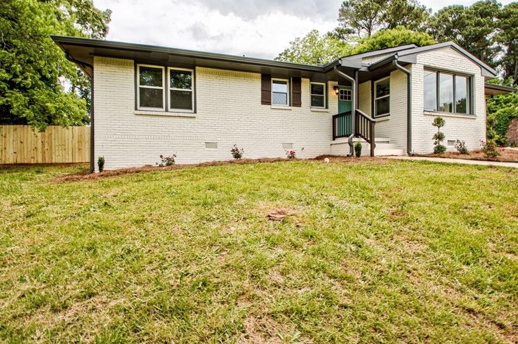 3710 Del Rio Ter, Decatur GA  30032-3114 exterior