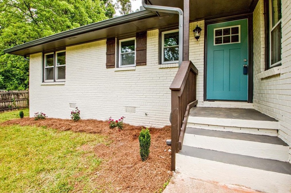 3710 Del Rio Ter, Decatur GA  30032-3114 exterior