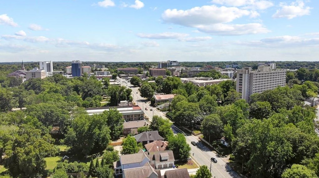 973 Church St, Decatur GA  30030-5508 exterior