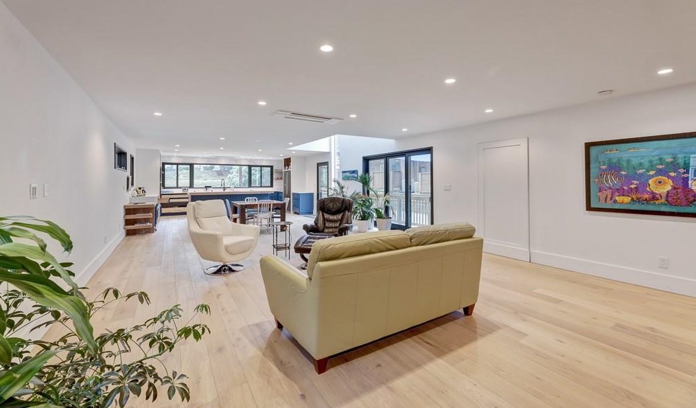 973 Church St, Decatur GA  30030-5508 exterior