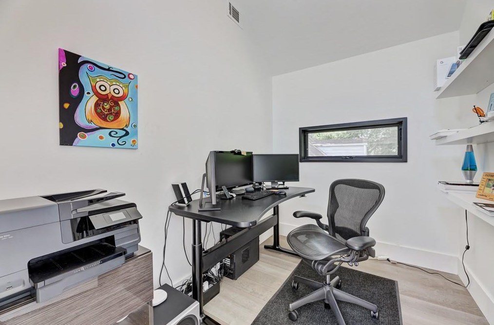 973 Church St, Decatur GA  30030-5508 exterior