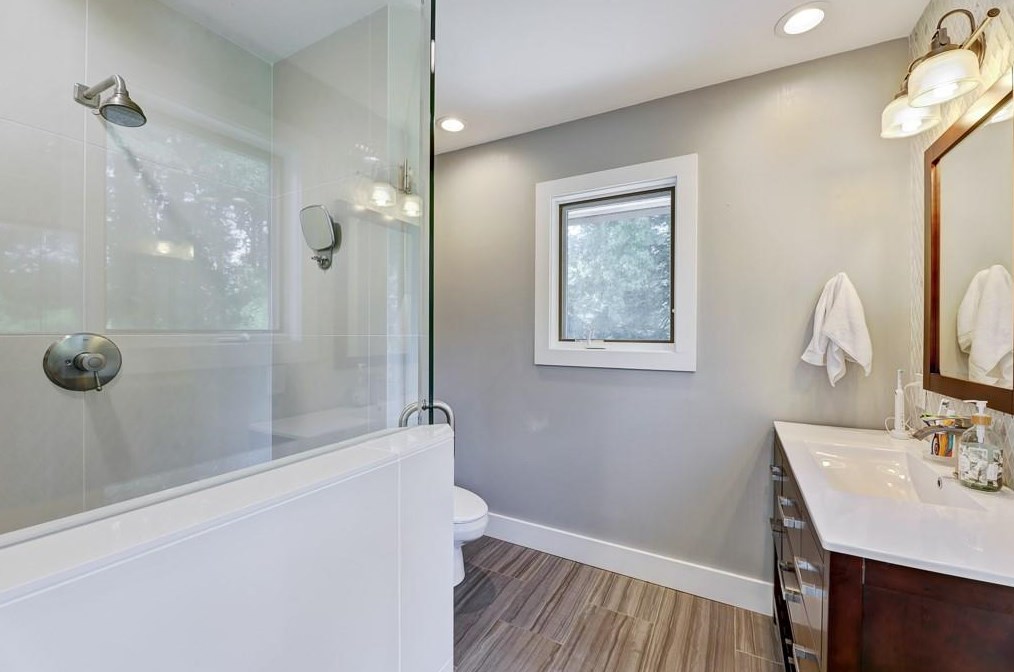 973 Church St, Decatur GA  30030-5508 exterior