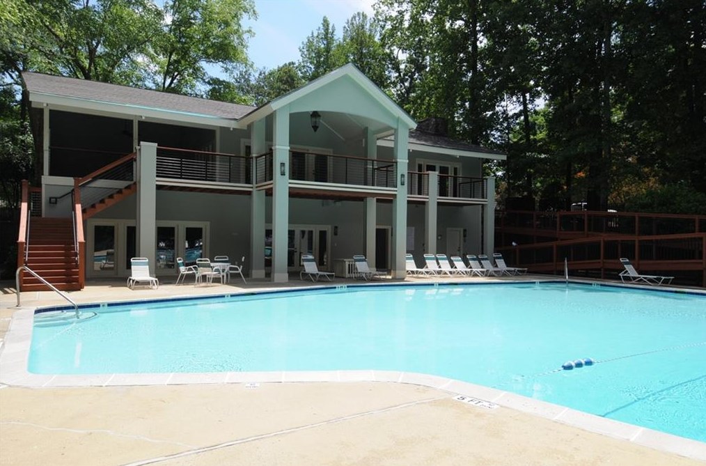 36 Waterford Ct, Atlanta GA  30328-4538 exterior