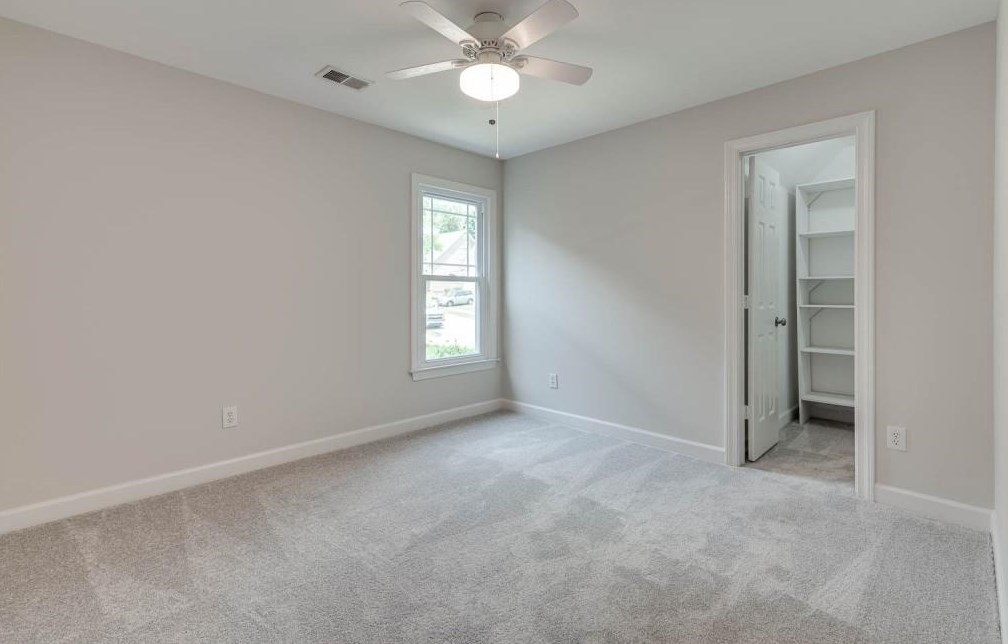 1460 Crescent Walk, Decatur GA  30033-2401 exterior