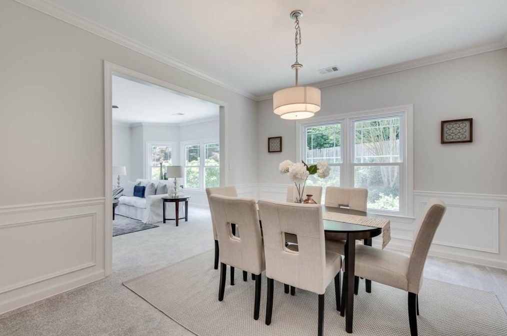 1460 Crescent Walk, Decatur GA  30033-2401 exterior