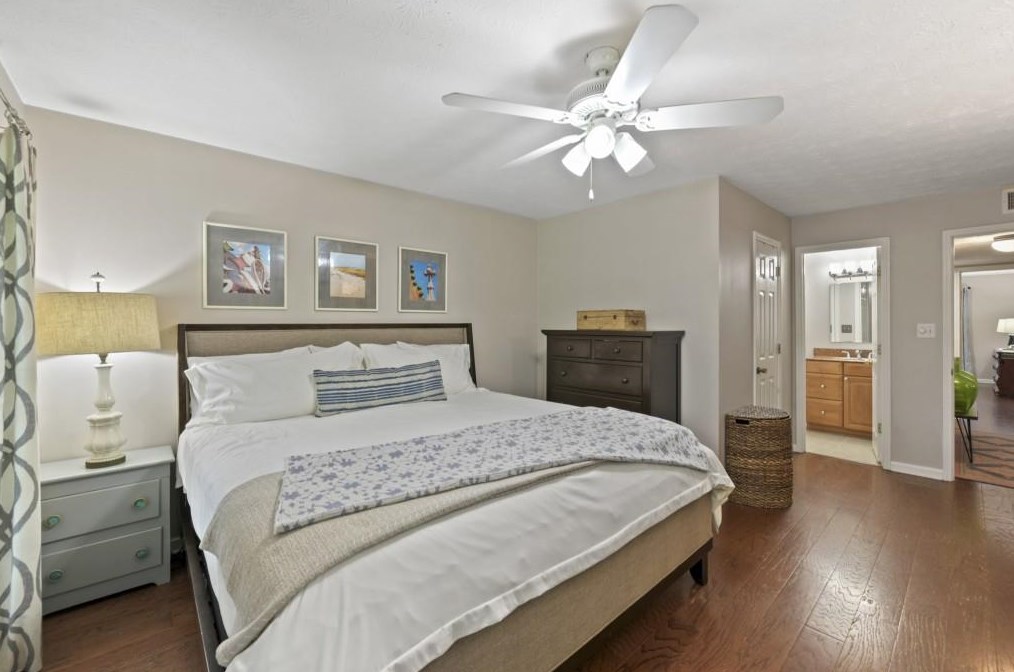 1244 Weatherstone Dr, Atlanta GA  30324-4644 exterior