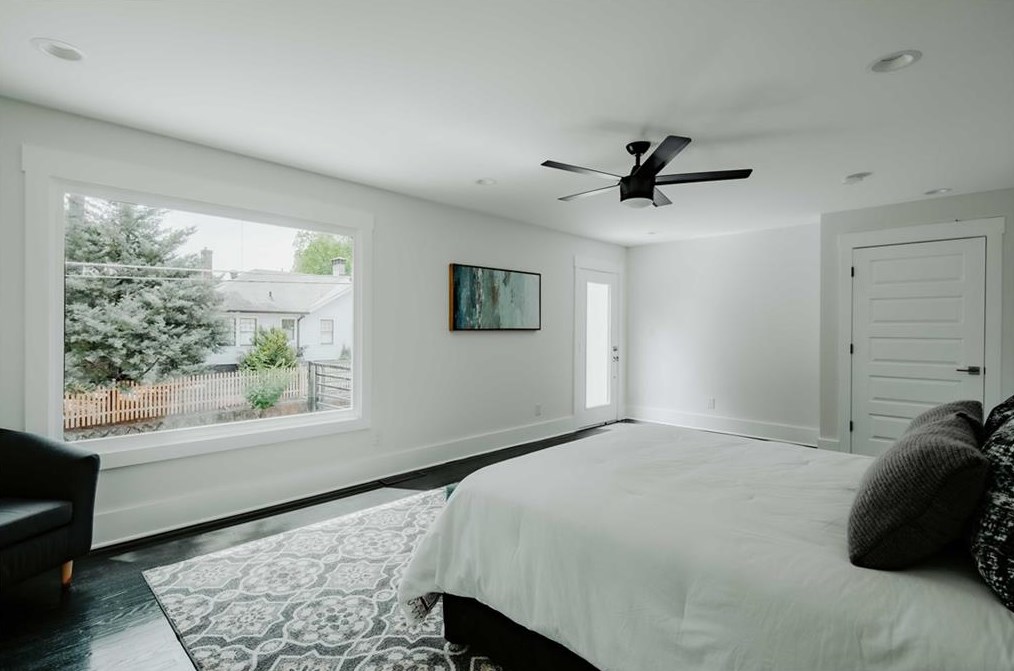 2109 Ridgedale Rd, Atlanta GA  30317-1304 exterior