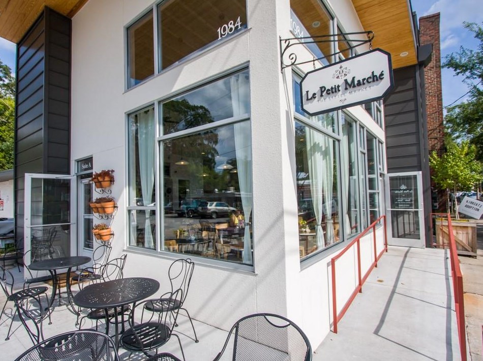 2109 Ridgedale Rd, Atlanta GA  30317-1304 exterior