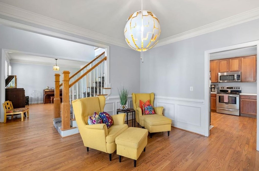 2134 Whittier Pl, Atlanta GA  30318-1954 exterior