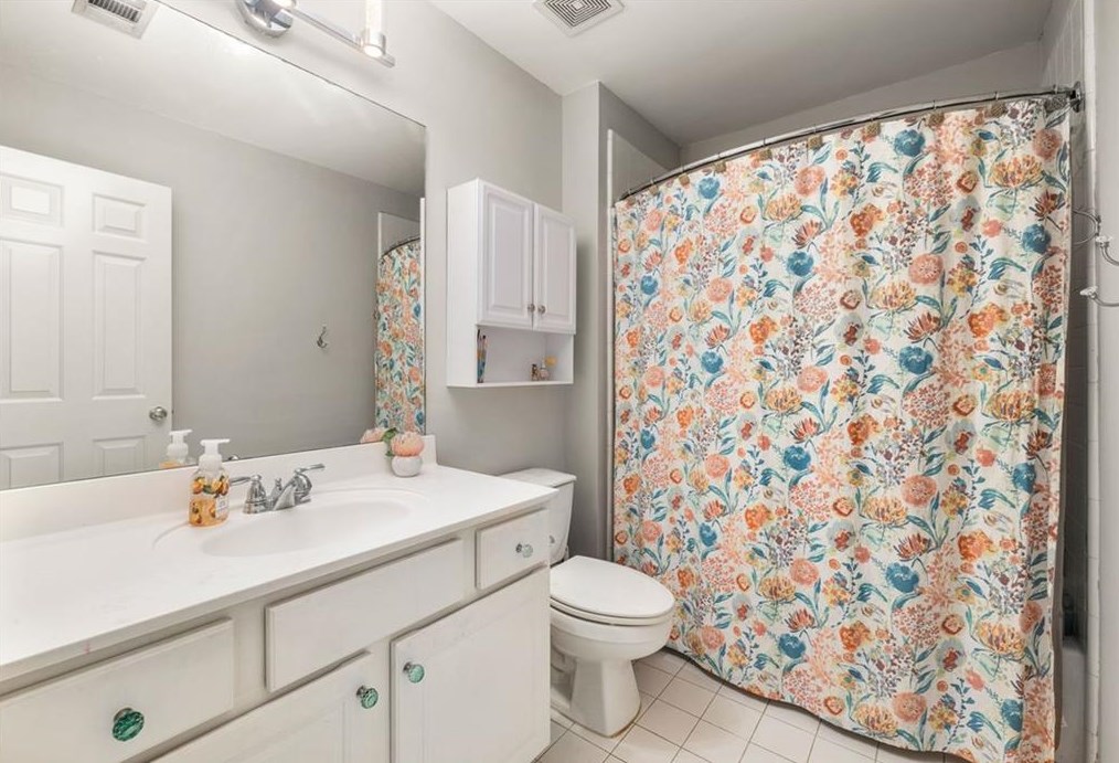 2134 Whittier Pl, Atlanta GA  30318-1954 exterior