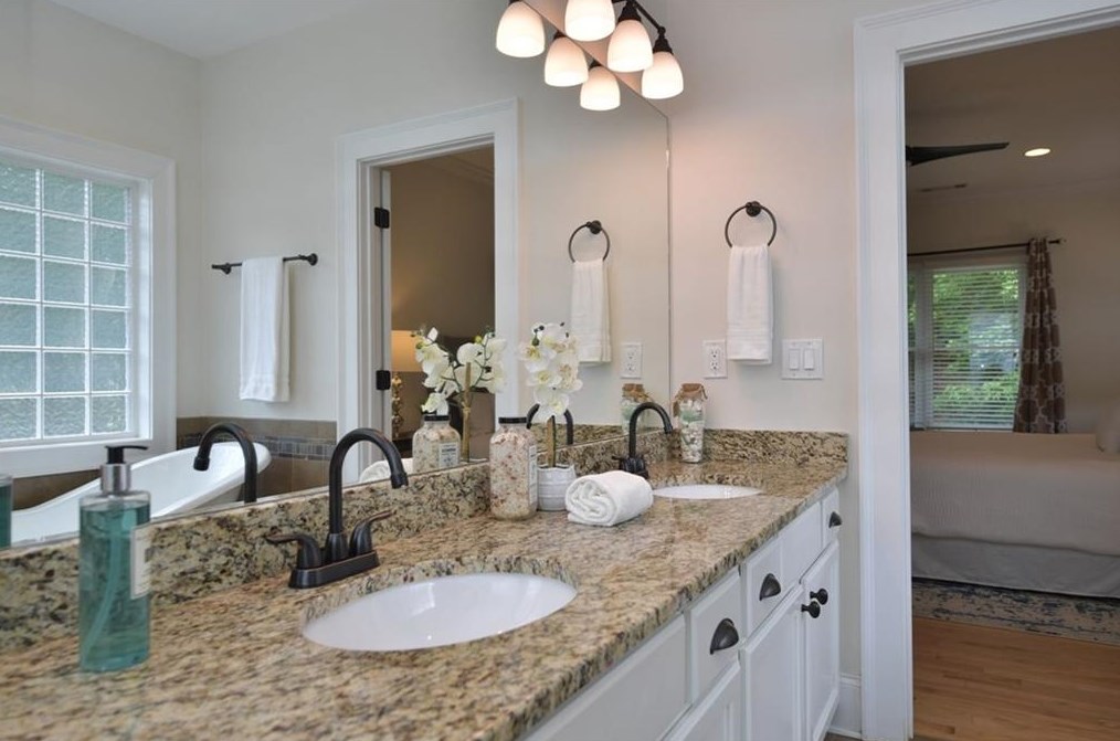 2603 Dusty Ln, Decatur GA  30032-3219 exterior