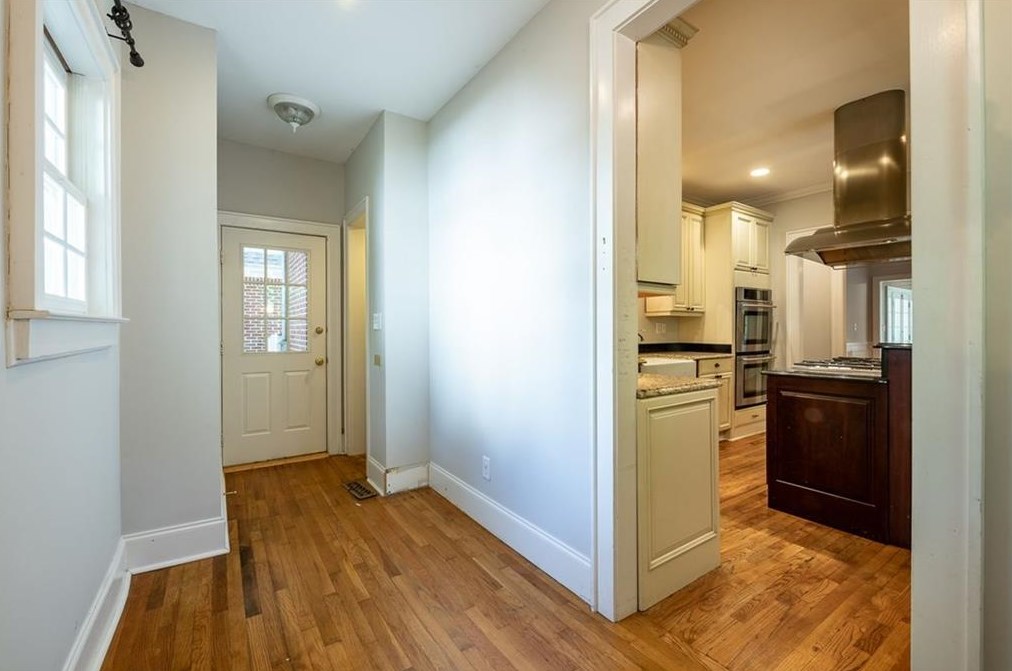 226 Inman Dr, Decatur GA  30030-3833 exterior