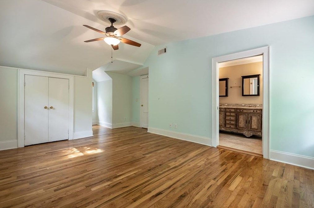 226 Inman Dr, Decatur GA  30030-3833 exterior