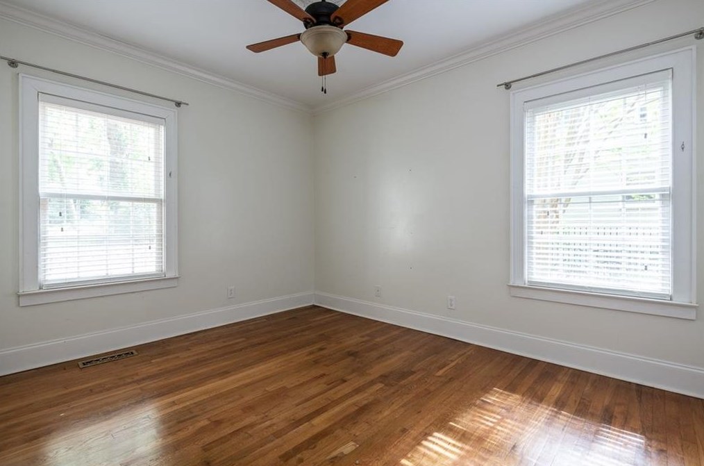 226 Inman Dr, Decatur GA  30030-3833 exterior