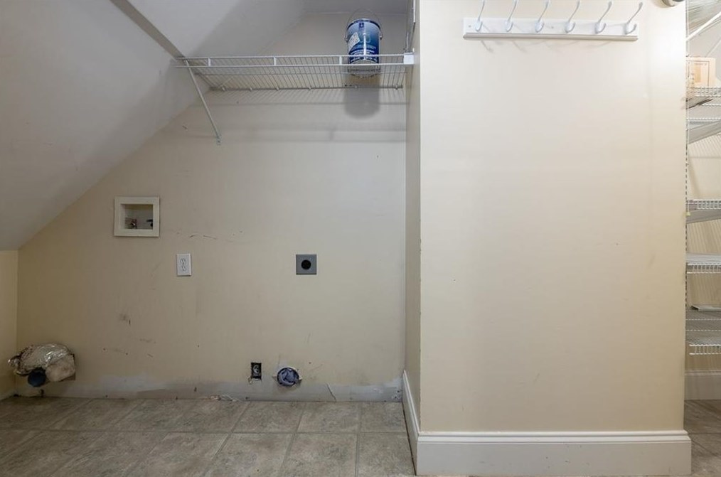 226 Inman Dr, Decatur GA  30030-3833 exterior