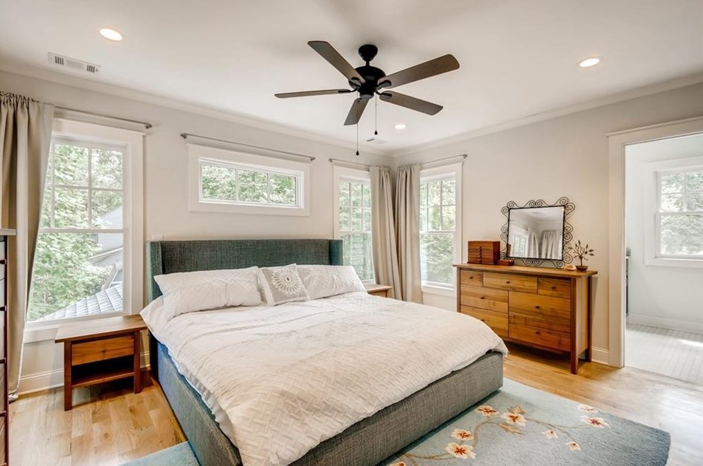 418 Coventry Rd, Decatur GA  30030-5008 exterior