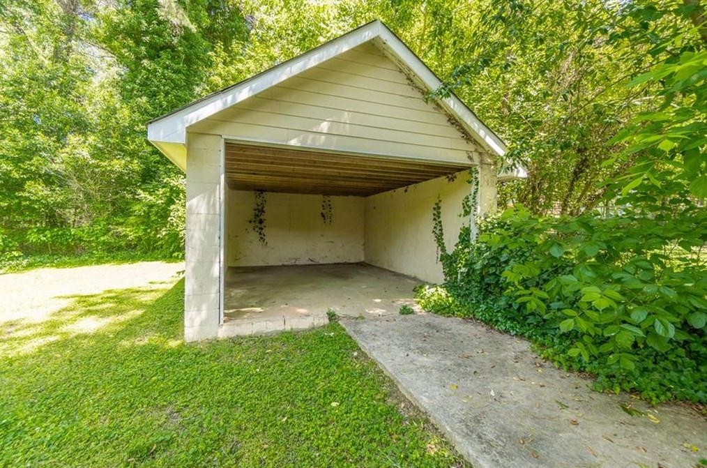 1998 Normal St, Decatur GA  30032-4120 exterior