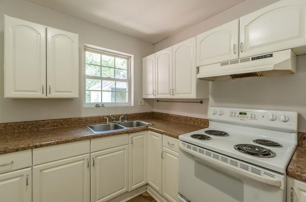 1998 Normal St, Decatur GA  30032-4120 exterior