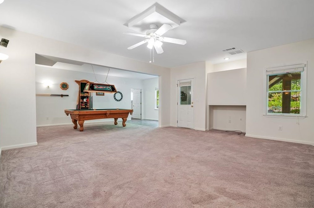 1240 Home Place Dr, Lawrenceville GA  30043-7094 exterior