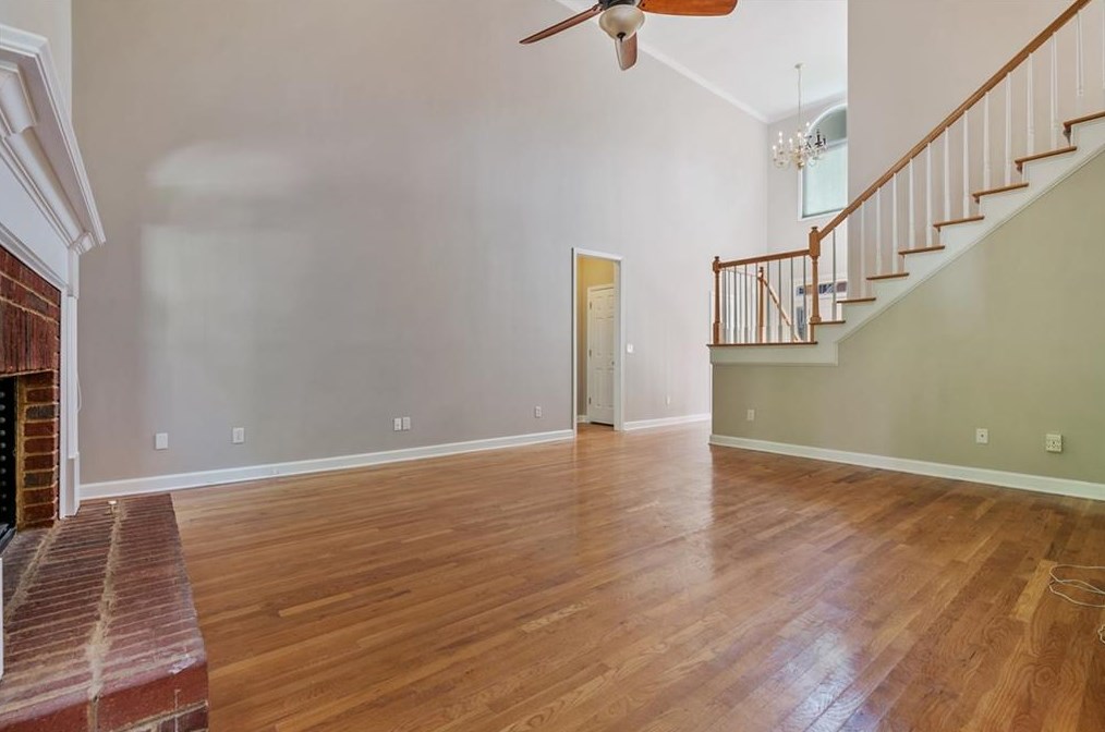 1240 Home Place Dr, Lawrenceville GA  30043-7094 exterior