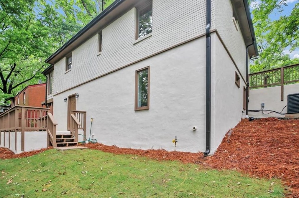 2156 Doris Dr, Decatur GA  30034-1020 exterior