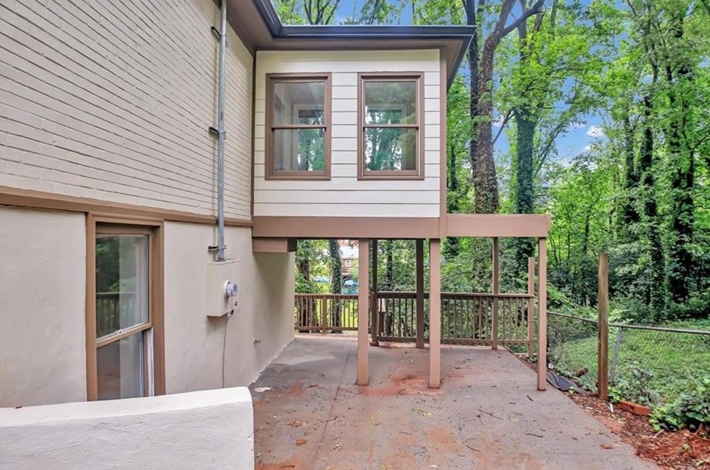 2156 Doris Dr, Decatur GA  30034-1020 exterior