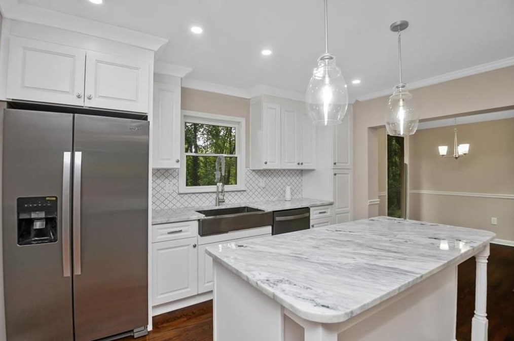 2156 Doris Dr, Decatur GA  30034-1020 exterior