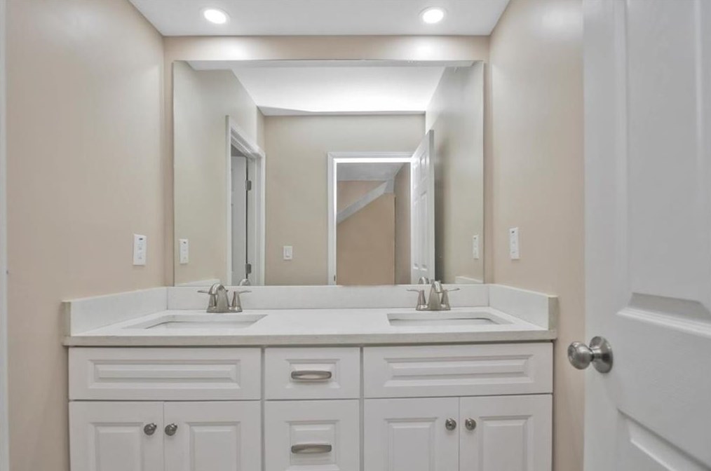 2156 Doris Dr, Decatur GA  30034-1020 exterior