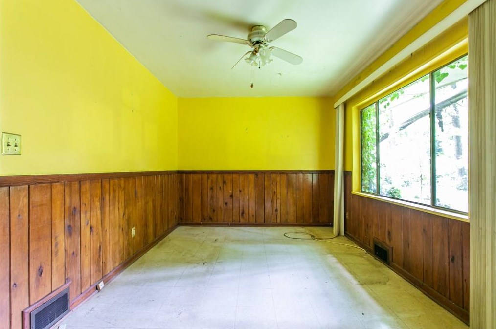 1991 Woodbine Ter, Atlanta GA  30329-2725 exterior