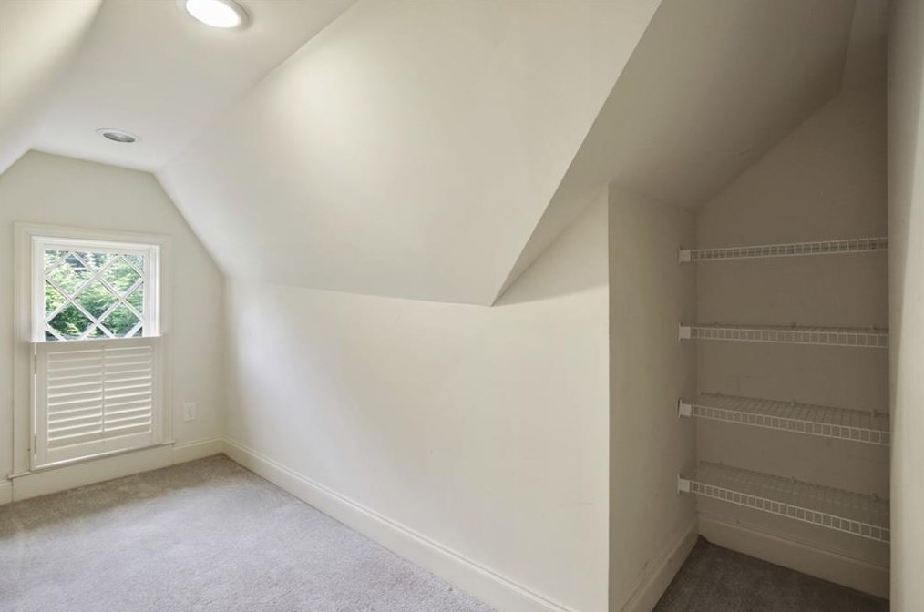 1180 Zimmer Dr, Atlanta GA  30306-2271 exterior