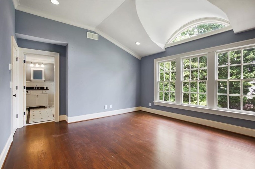 1180 Zimmer Dr, Atlanta GA  30306-2271 exterior