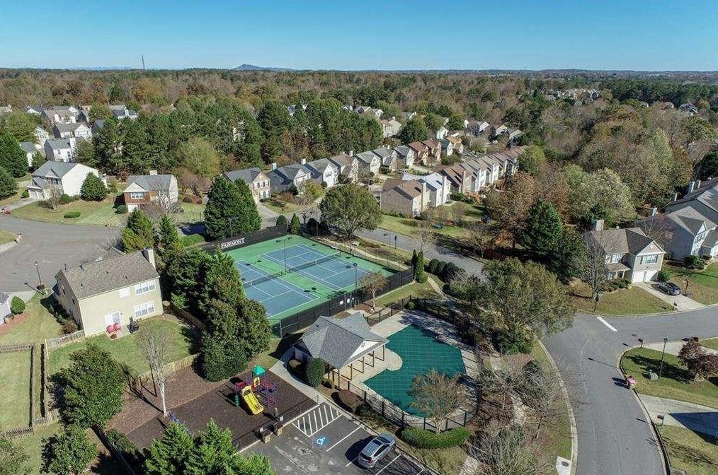 115 Lembeth Ct, Alpharetta GA 30004-8552 exterior