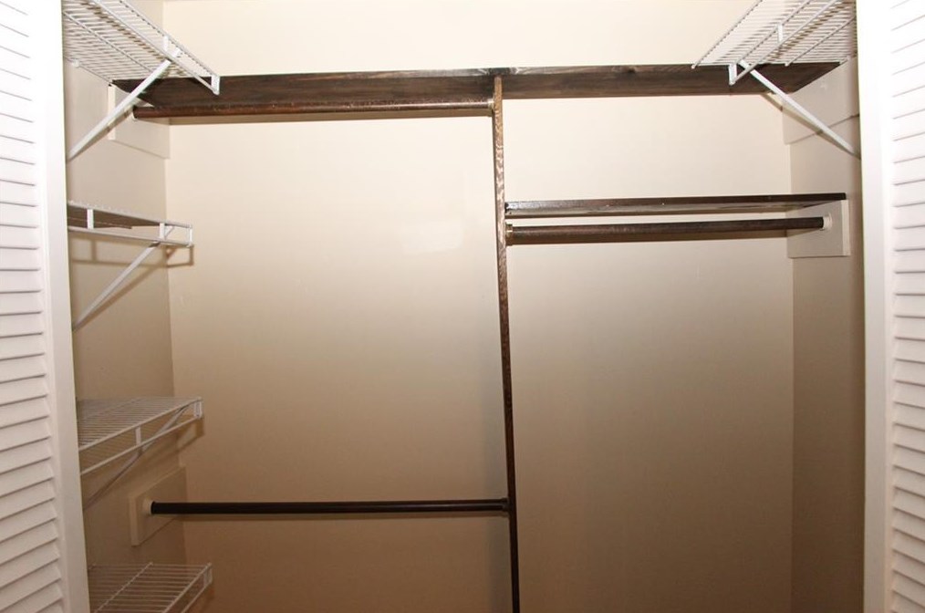 3492 Hollow Tree Dr, Decatur GA  30034-6313 exterior