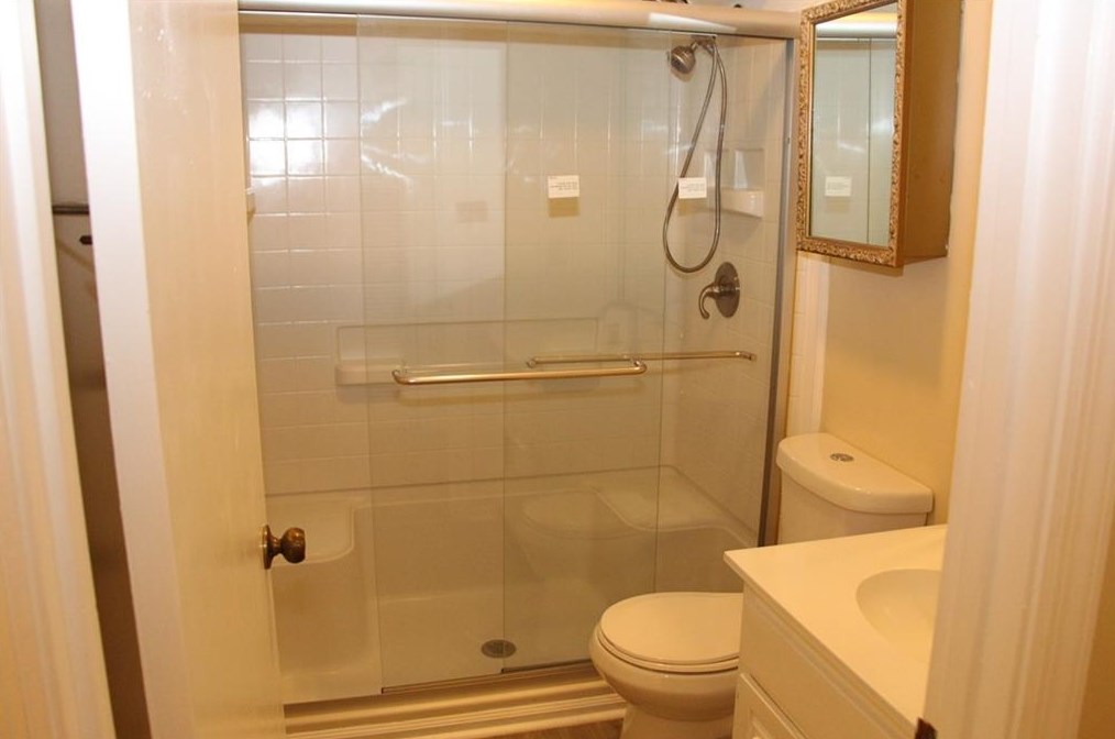 3492 Hollow Tree Dr, Decatur GA  30034-6313 exterior